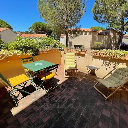 Cosy Avec Terrasse A 200m De La - Parking Prive Et Calme, 2 Pers, - Fr-1-225-692 Apartment *